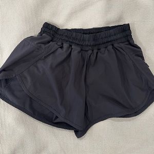 Lululemon shorts size 8